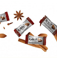 Miradent Xylitol Cinnamon Жувальна гумка з ксилітолом 1 шт (2 подушечки)